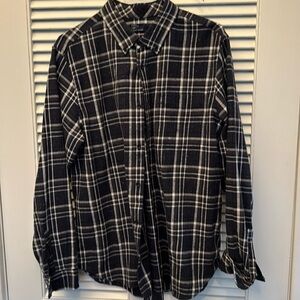 Men’s GAP XL Heavy Flannel.  Blue White Pattern. Excellent condition .